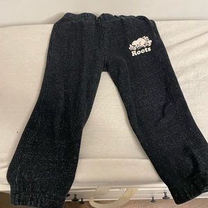 Roots salt & pepper joggers 4T